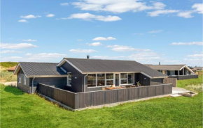 Beautiful Home In Hvide Sande With Wifi